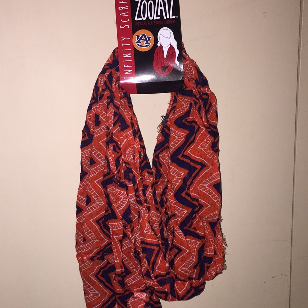Auburn Scarf